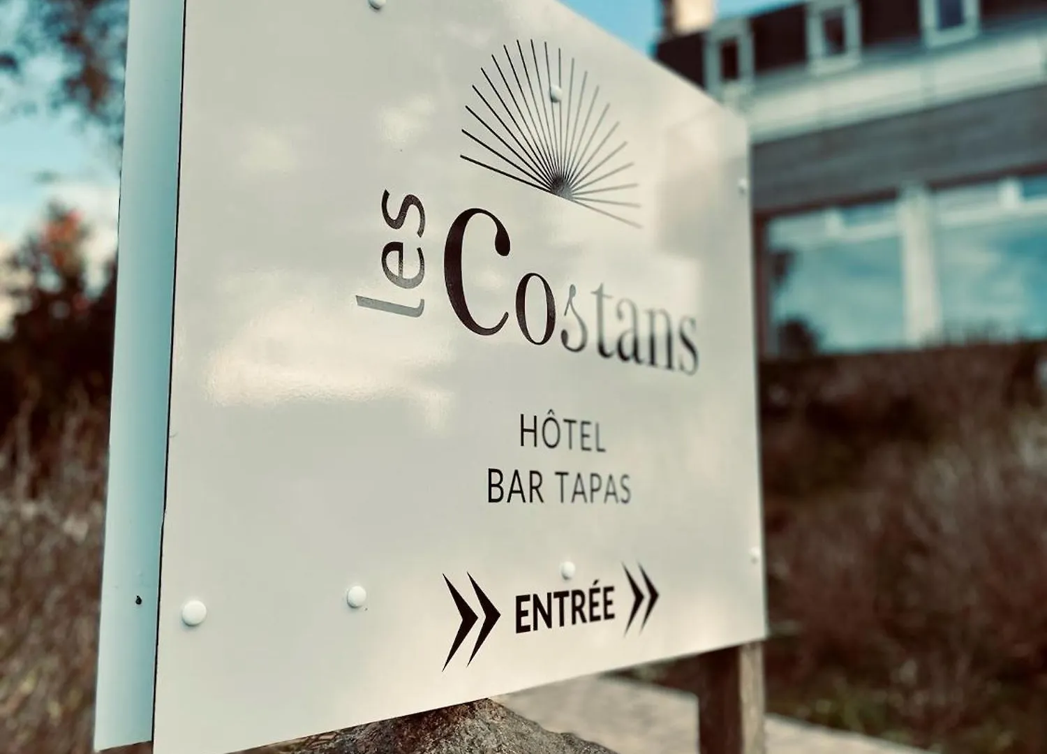 Hotel Les Costans, The Originals Relais Perros-Guirec 3*,