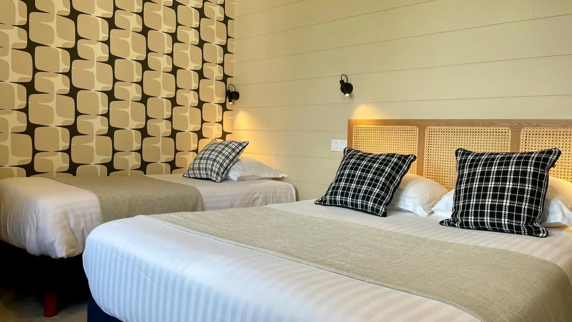 Hotel Les Costans, The Originals Relais Perros-Guirec France