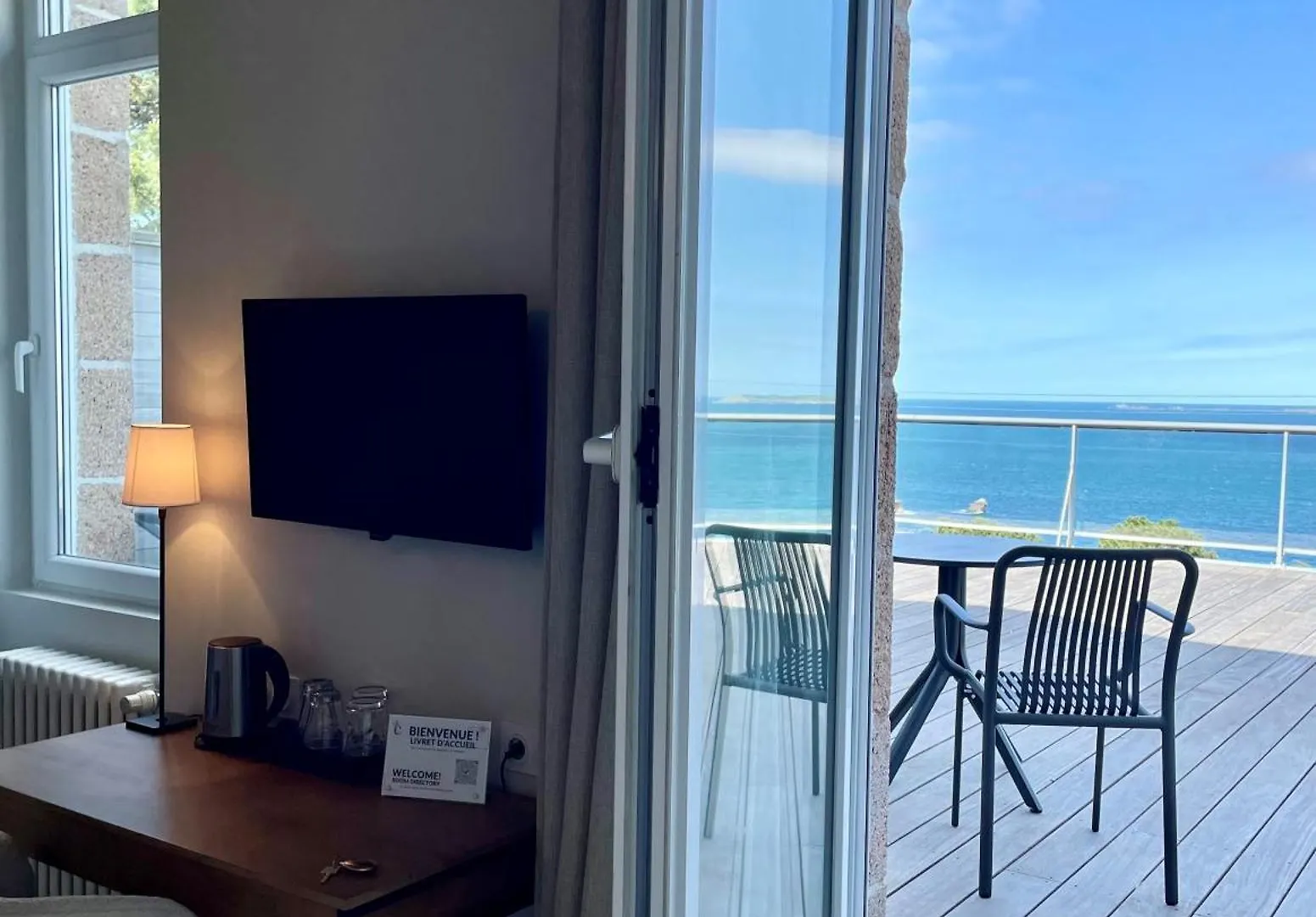 Hotel Les Costans, The Originals Relais Perros-Guirec