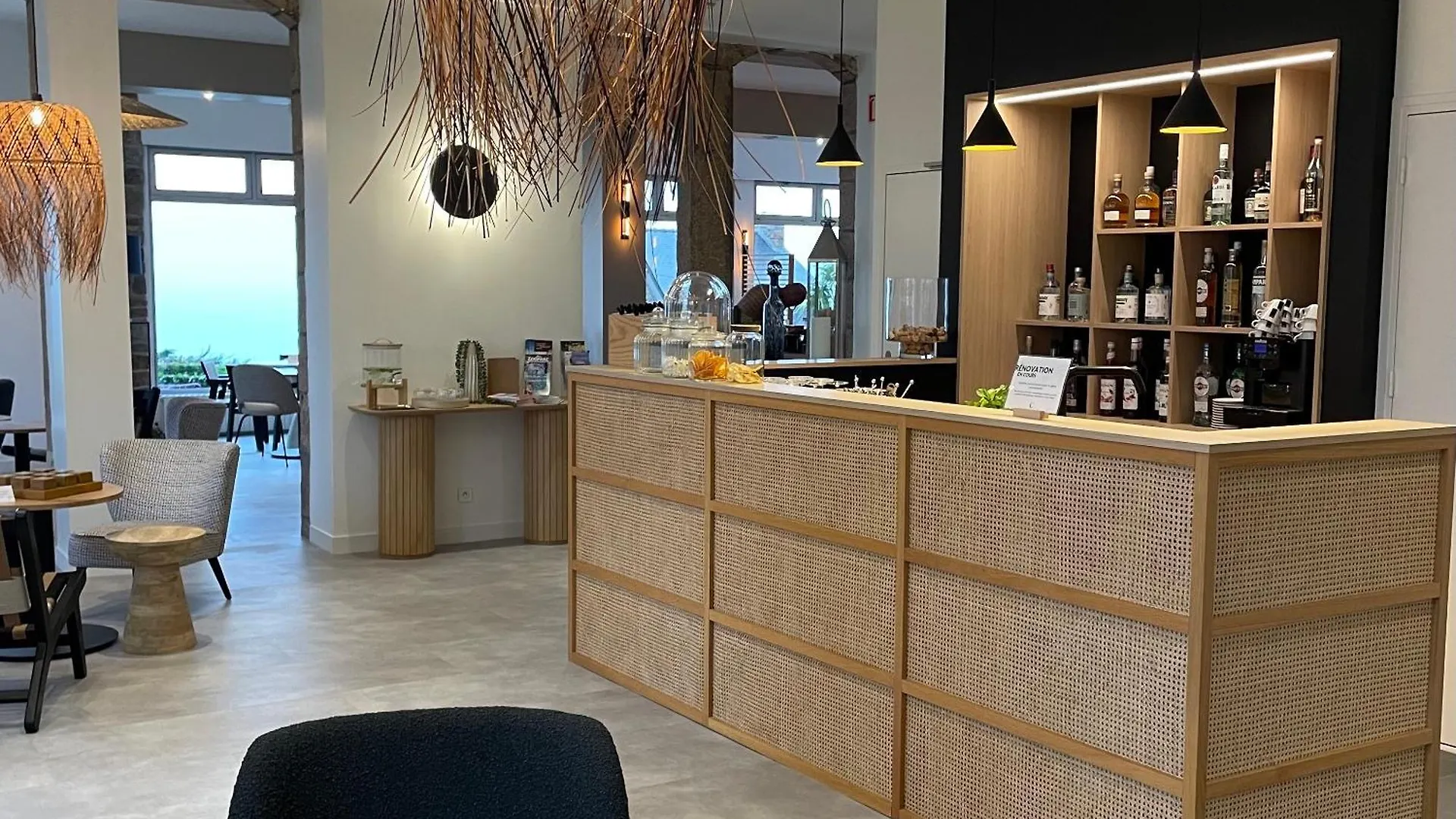 Hotel Les Costans, The Originals Relais Perros-Guirec 3*,